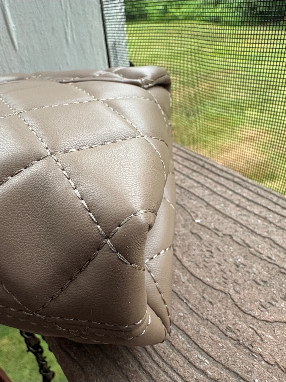 Badgley Mischka NWT Quilted Crossbody Bag in Taupe Brown - Picture 5 of 6